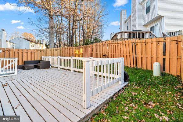 10529 REEDS LANDING CIR, Burke, VA 22015