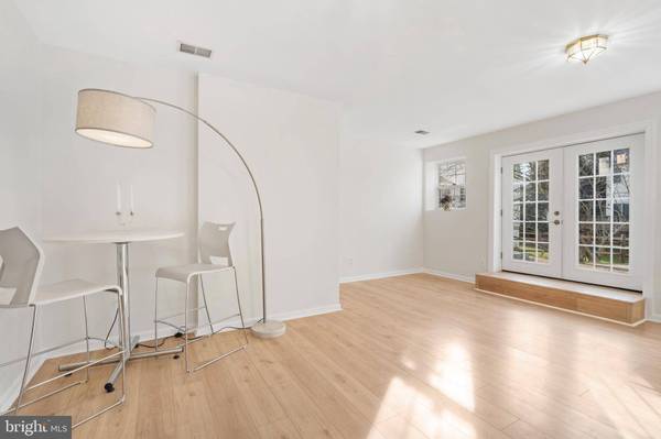 47516 ANCHORAGE CIR, Sterling, VA 20165