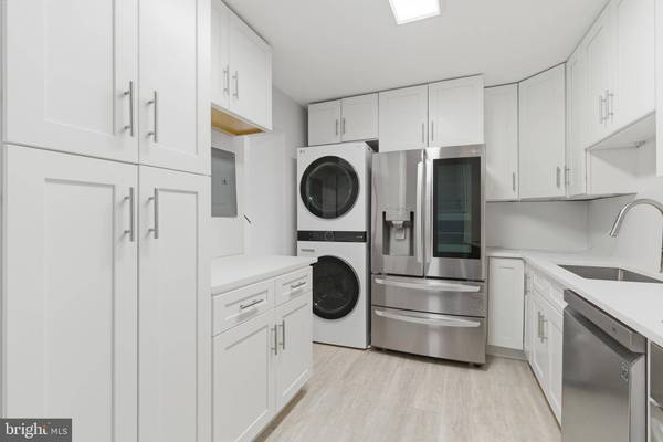 8350 GREENSBORO DR #517, Mclean, VA 22102