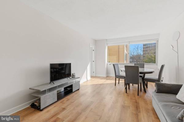 4515 WILLARD AVE #606S, Chevy Chase, MD 20815