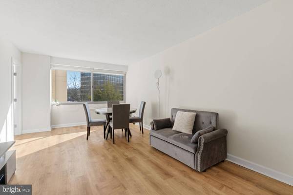 4515 WILLARD AVE #606S, Chevy Chase, MD 20815