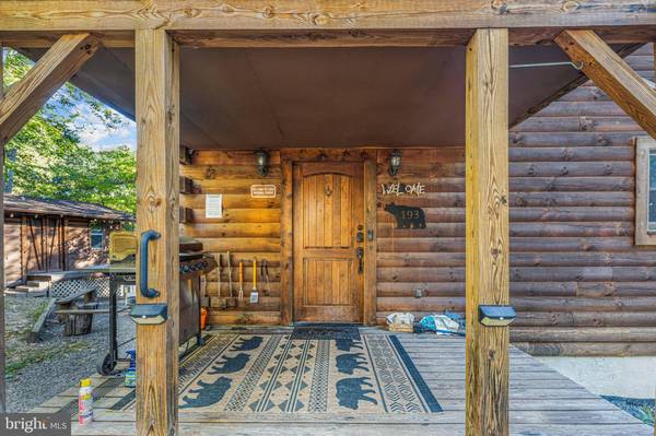 193 ASH LN, Mount Jackson, VA 22842