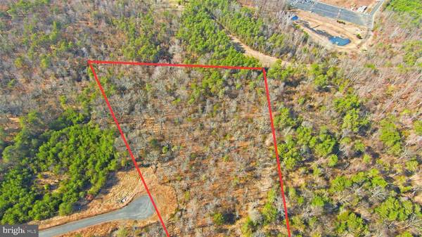 7030 JAY CT, Centreville, VA 20121