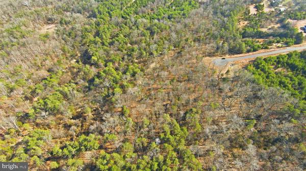 7030 JAY CT, Centreville, VA 20121