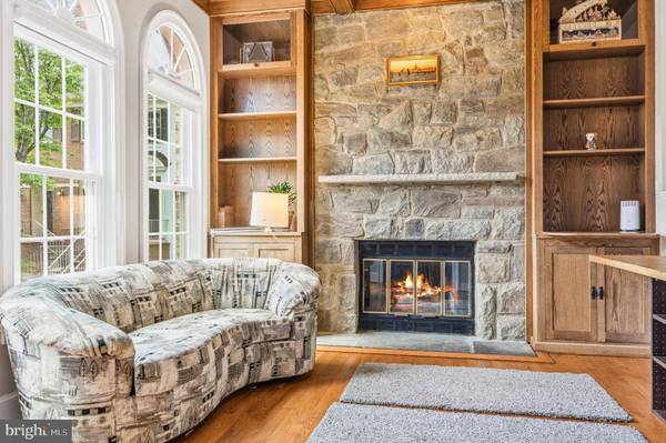 8015 QUARRY RIDGE WAY, Bethesda, MD 20817