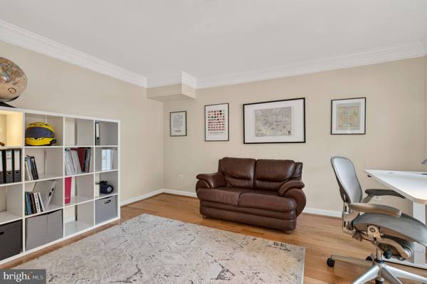 8814 HUNTING LODGE CT, Vienna, VA 22182