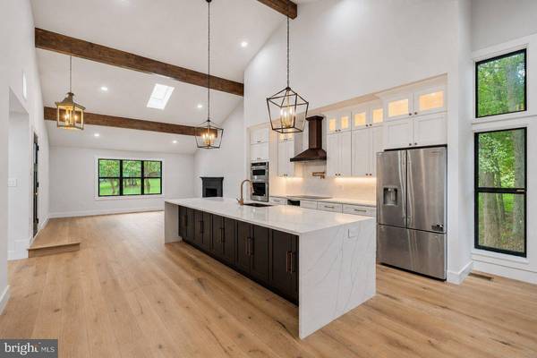 10514 BREVITY DR, Great Falls, VA 22066