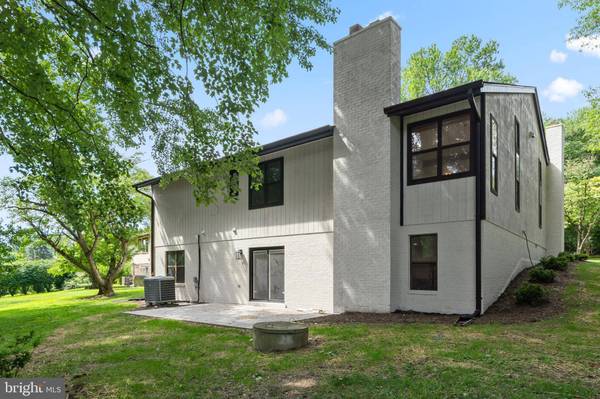 10514 BREVITY DR, Great Falls, VA 22066