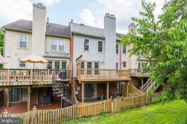 3827 INVERNESS RD, Fairfax, VA 22033