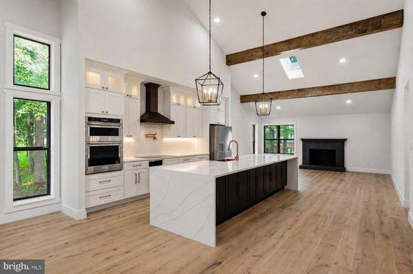 10514 BREVITY DR, Great Falls, VA 22066