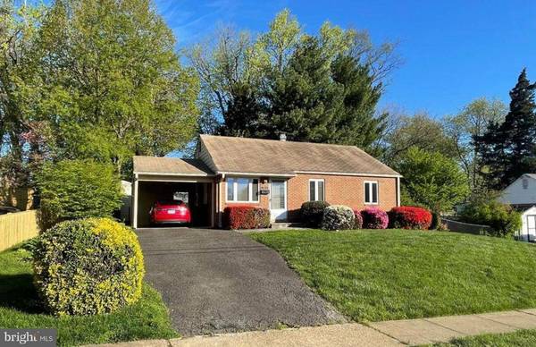 1813 OLMSTEAD DR