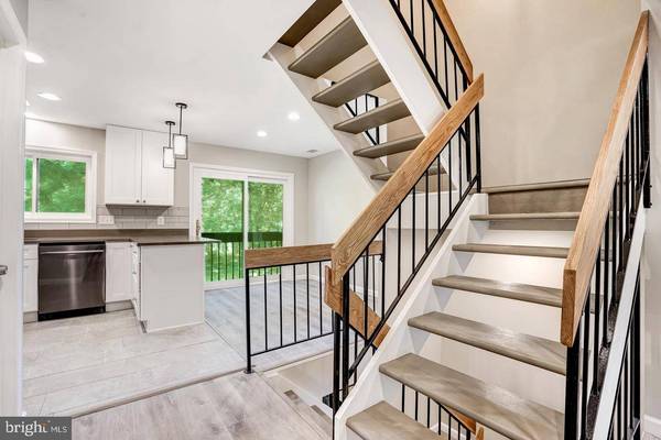2246 WHITE CORNUS LN, Reston, VA 20191