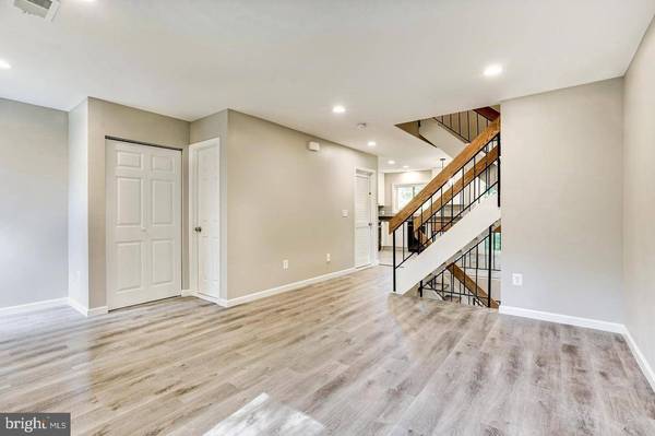 2246 WHITE CORNUS LN, Reston, VA 20191