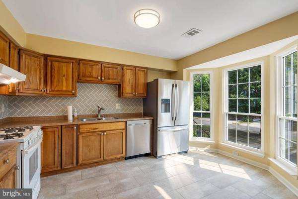 8608 ROCKY GAP CT, Lorton, VA 22079