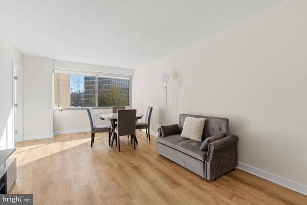4515 WILLARD AVE #606S, Chevy Chase, MD 20815