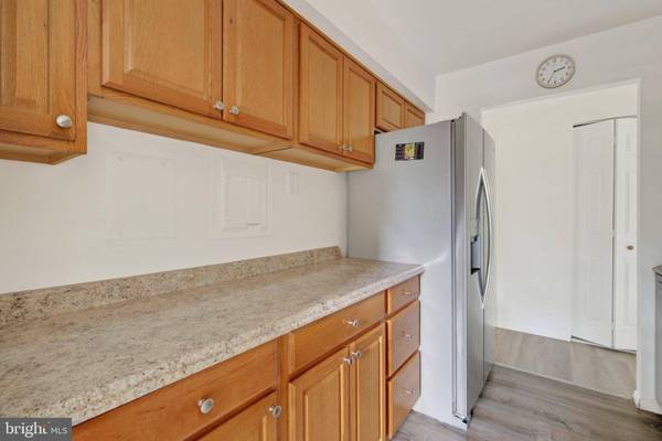 3350 WOODBURN RD #T3, Annandale, VA 22003