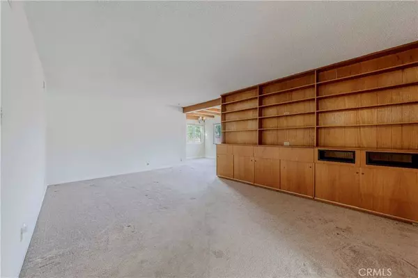 14837 Crosswood RD, La Mirada, CA 90638