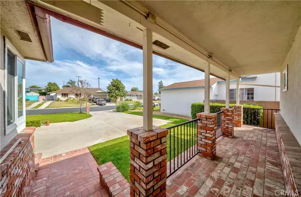 14837 Crosswood RD, La Mirada, CA 90638