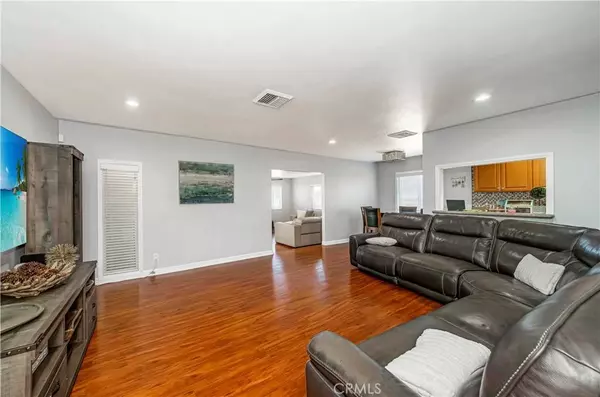 641 Buena Vista, La Habra, CA 90631