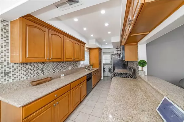 641 Buena Vista, La Habra, CA 90631