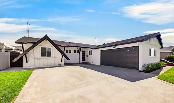 14356 Coolbank, La Mirada, CA 90638