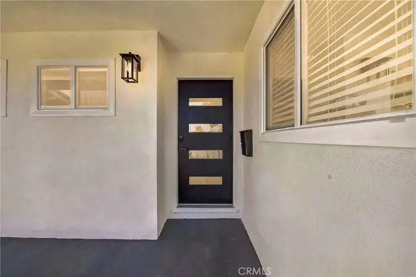 14356 Coolbank, La Mirada, CA 90638