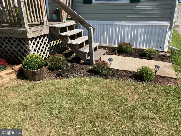 887 ASPEN AVE, Spring City, PA 19475