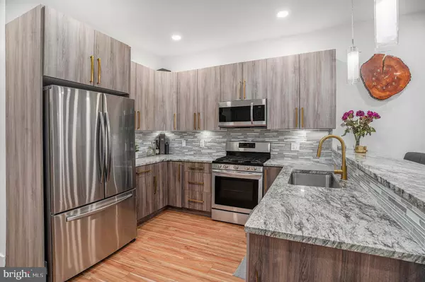 2403 S 11TH ST #2, Philadelphia, PA 19148