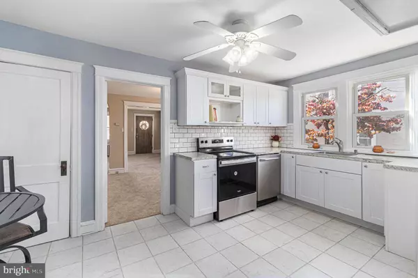 573 NUTT RD, Phoenixville, PA 19460