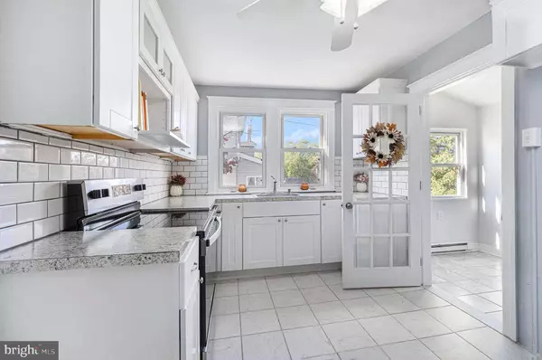 573 NUTT RD, Phoenixville, PA 19460