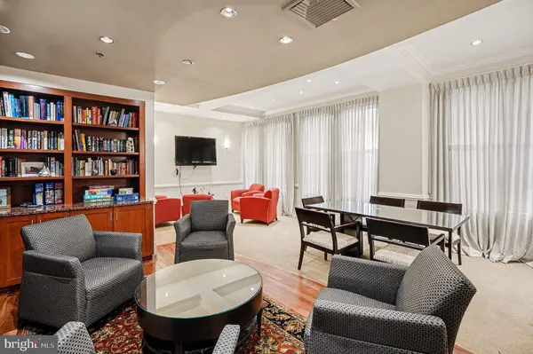 1500 CHESTNUT ST #8C, Philadelphia, PA 19102