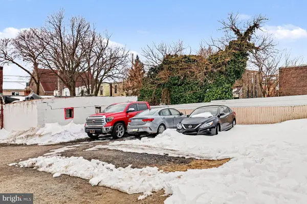 208 MAIN ST, Darby, PA 19023