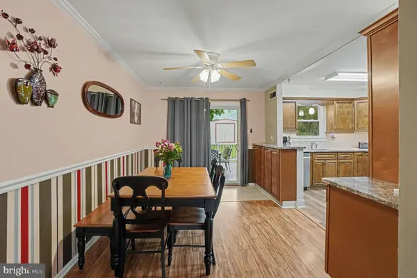 729 HOLLY DR, Pottstown, PA 19464