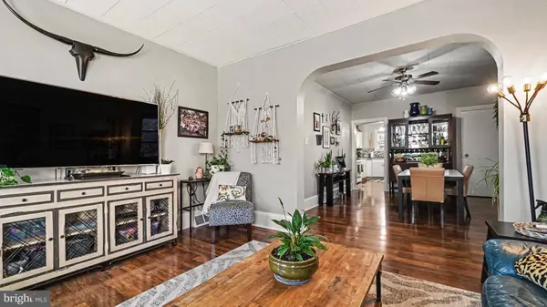 253 WALNUT ST, Phoenixville, PA 19460