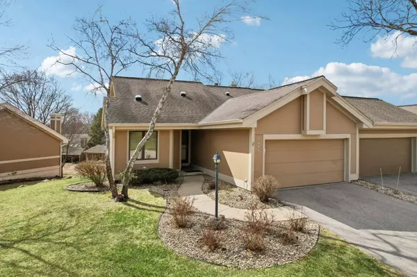 3449 Valley Creek Circle, Middleton, WI 53562