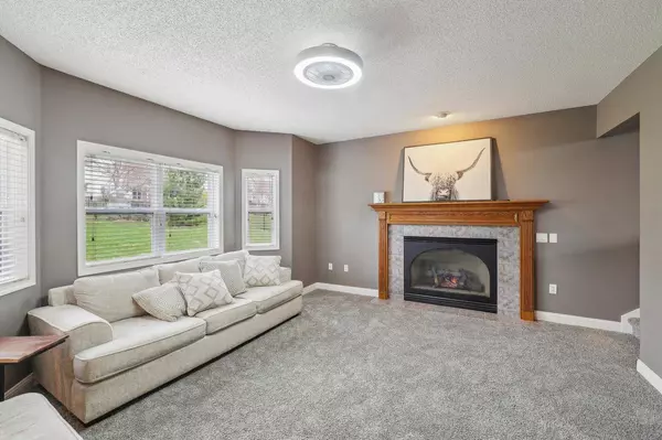 906 James Court, Waunakee, WI 53597