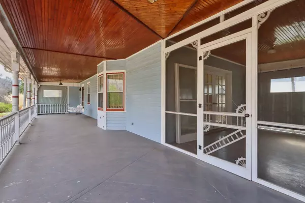 W9301 Voss Road, Poynette, WI 53955