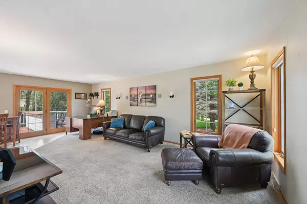 1613 Brookside Lane, Waunakee, WI 53597