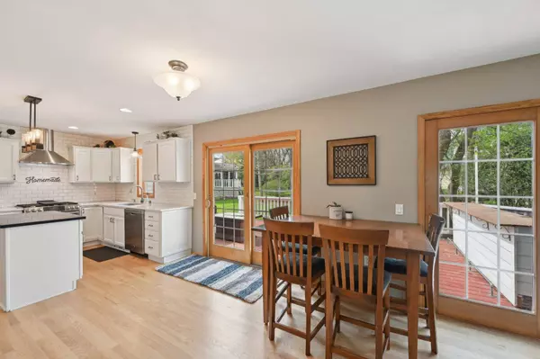 1613 Brookside Lane, Waunakee, WI 53597