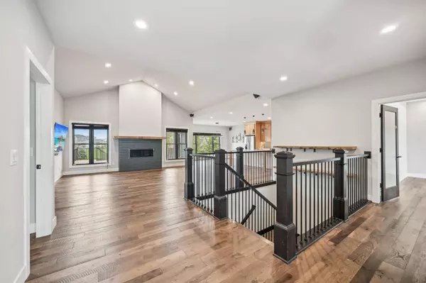 1203 Water Wheel Drive, Waunakee, WI 53597