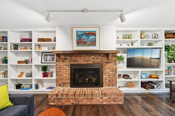 1433 Burning Wood Way, Madison, WI 53704