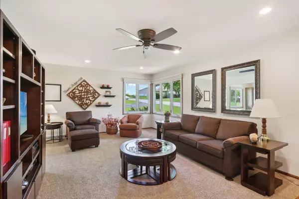 103 Winston Way, Waunakee, WI 53597