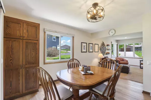 103 Winston Way, Waunakee, WI 53597