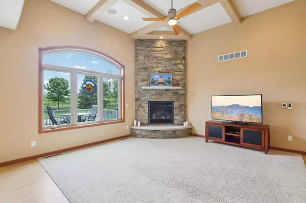 1957 Foggy Mountain Pass, Waunakee, WI 53597