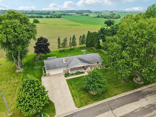 6107 Imperial Drive, Waunakee, WI 53597