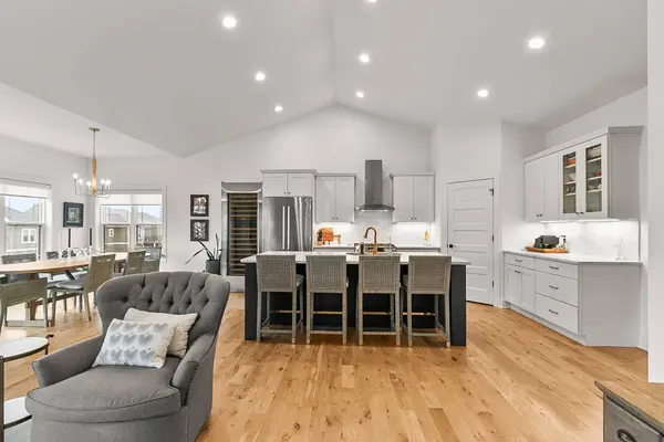 804 Walter Run, Waunakee, WI 53597