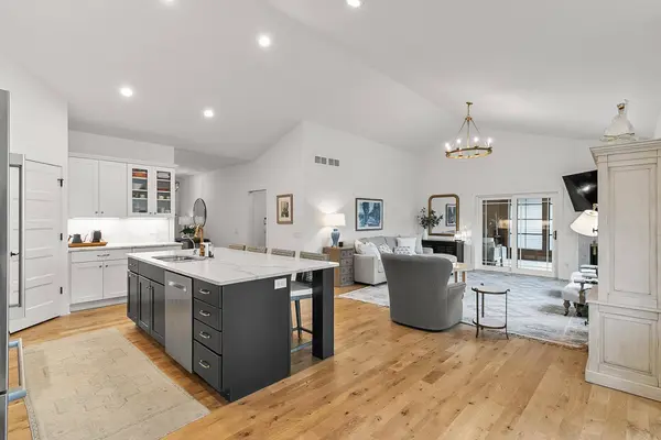 804 Walter Run, Waunakee, WI 53597