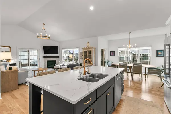 804 Walter Run, Waunakee, WI 53597