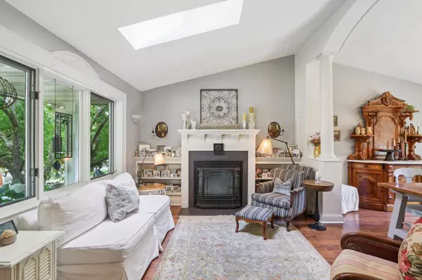 1908 Winchester Way, Waunakee, WI 53597