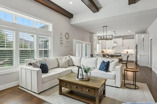 804 Victor Lane, Waunakee, WI 53597